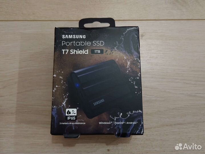 Ssd Samsung T7 shield 1tb (новый, оригинал)