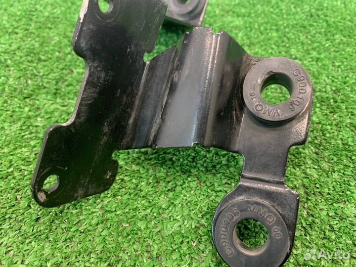 Кронштейн блока ABS Audi Tt 8N AUQ 2003