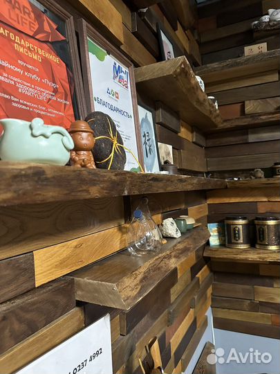 Полки из масива карогачь