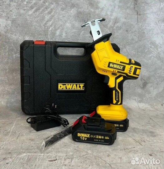 Сабельная пила аккумуляторная DeWalt 18V