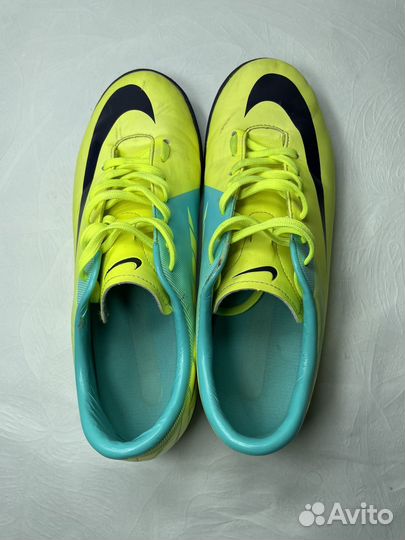 Сороконожка nike mercurial 2011 года