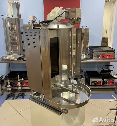 Гриль Аппарат для шаурмы Remta sd 14