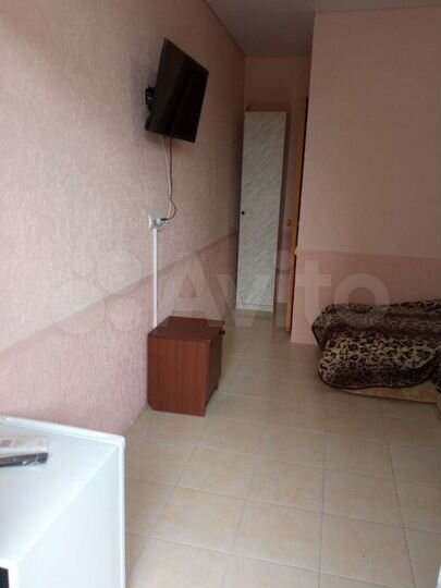 Комната 13 м² в 1-к., 1/2 эт.