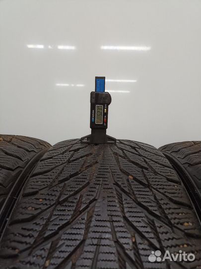 Nokian Tyres Hakkapeliitta R2 215/55 R17