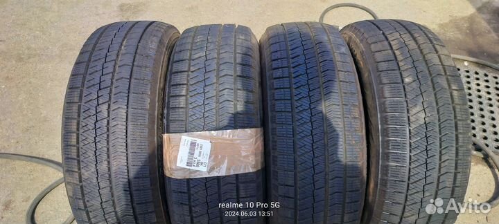 Bridgestone Blizzak VRX2 205/60 R16