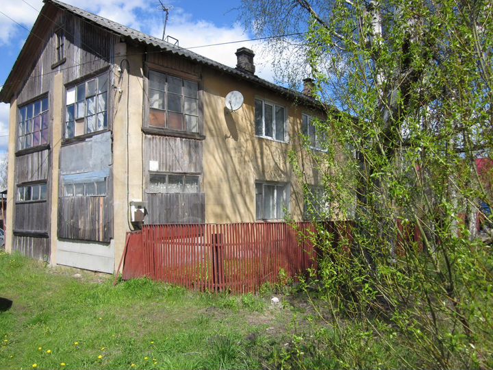 2-к. квартира, 40 м², 1/2 эт.