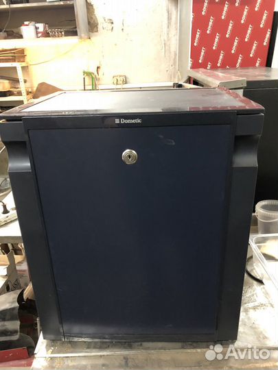 Мини бар холодильник