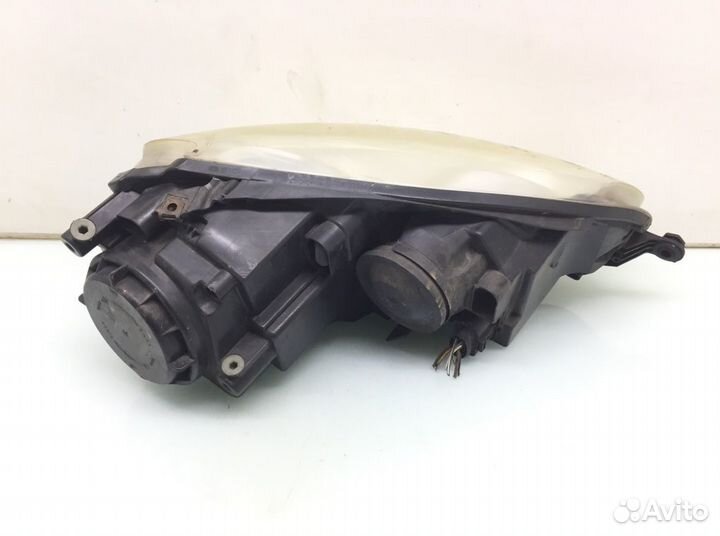 Фара 1K6941005Q Volkswagen Golf 5 (2003-2009)