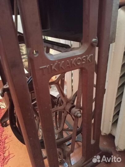 Швейная машинка Тикка