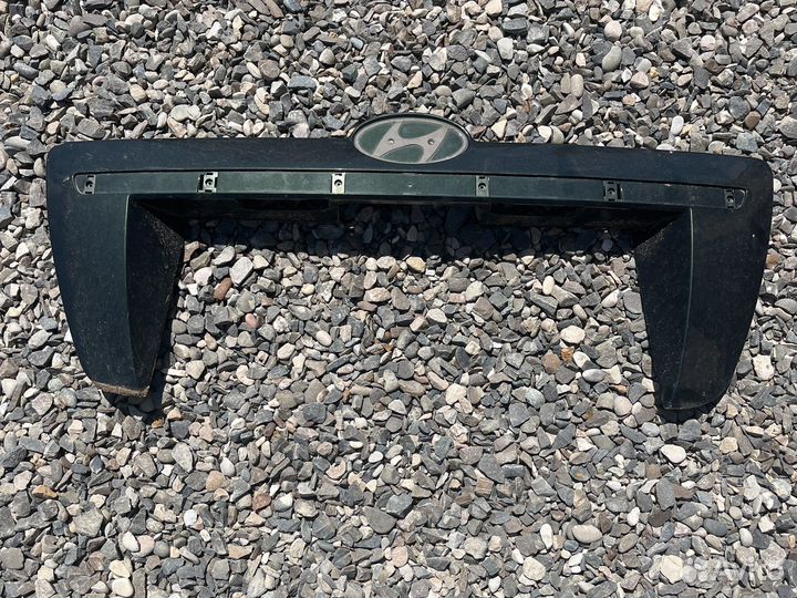 Накладка на крышку багажника hyundai tucson 2008