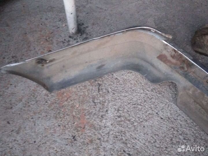 Задний бампер газ 31105