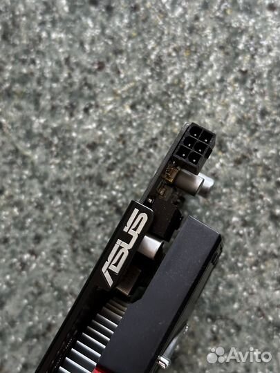 Видеокарта Asus 550Ti 1 Gb