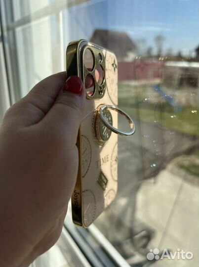 Чехол на iPhone 13 pro