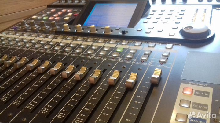 Цифровой микшер Tascam DM-24 или обмен