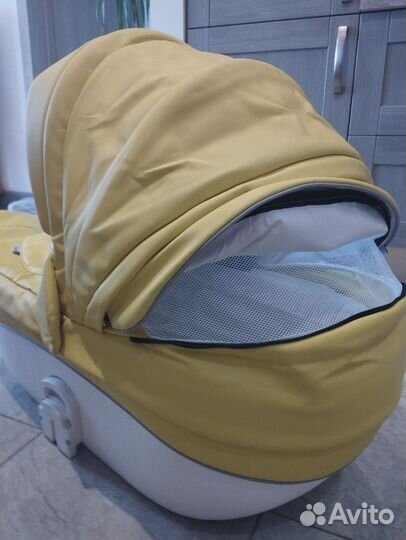 Коляска roan bass soft 3 в 1