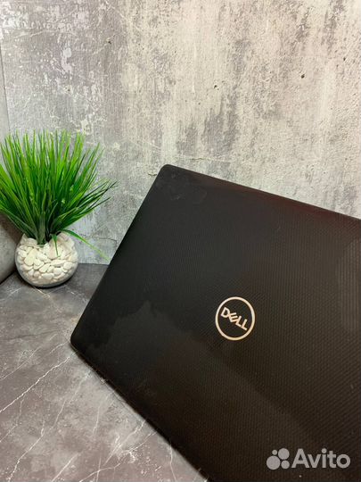 Ноутбук Dell ryzen 3/4gb RAM