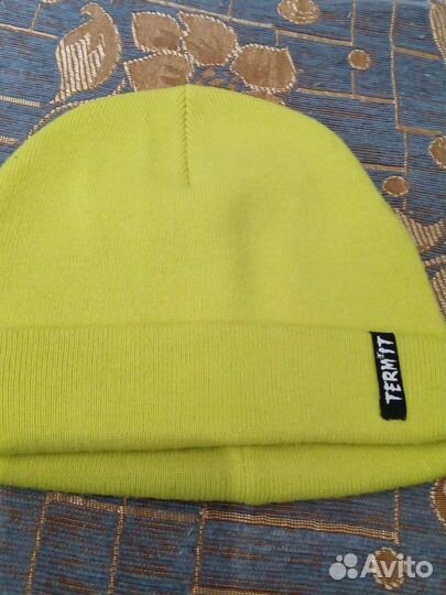 Спортивная шапка для подростков (весна и зима)