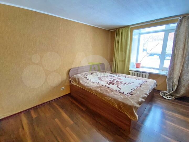3-к. квартира, 95 м², 1/10 эт.