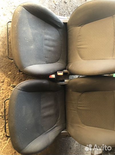 Сидения передние Solaris 1 Rio 3