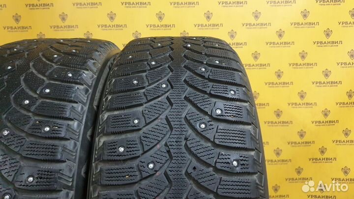 Bridgestone Blizzak Spike-01 225/55 R18 98T