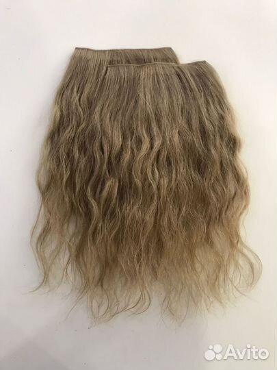 Пряди из волнистых волос