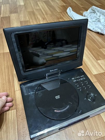 Портативный видеопроигрыватель DVD