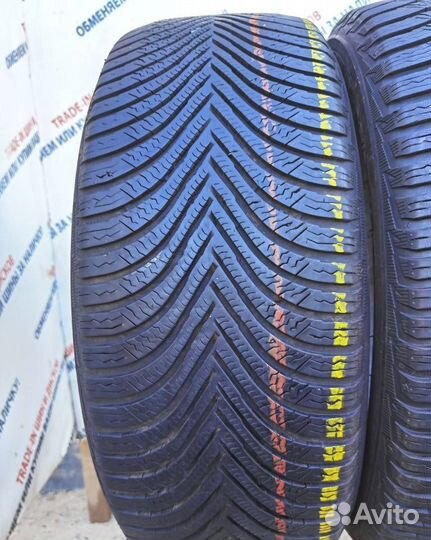 Michelin Alpin 5 215/55 R17 98V