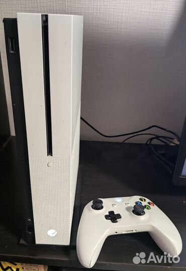 Xbox One S 1 TB