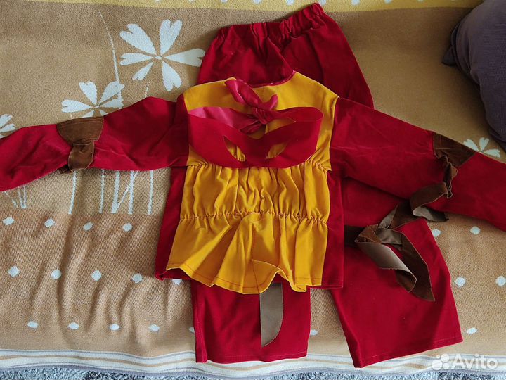 Новогодний костюм для мальчика 110-116