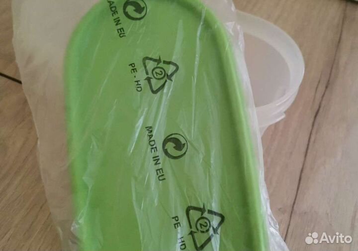 Контейнер tupperware