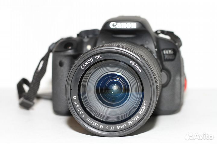 Canon 700D kit 18-135 is