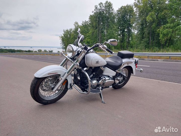 Yamaha XVS 650 V star (drag star)