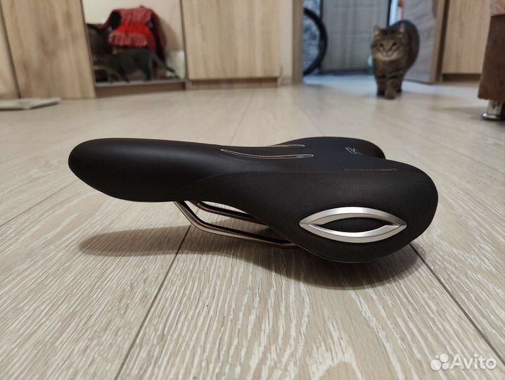 Седло для велосипеда selle royal