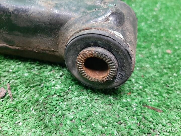 Рычаг передний правый нижний Hyundai Matrix 2004