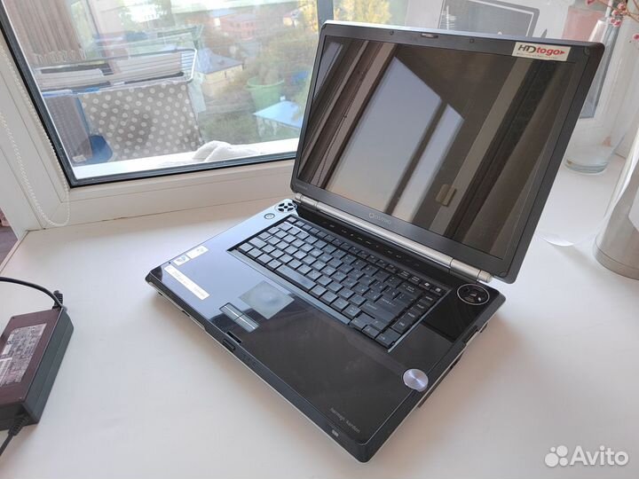 Ноутбук Toshiba Qosmio