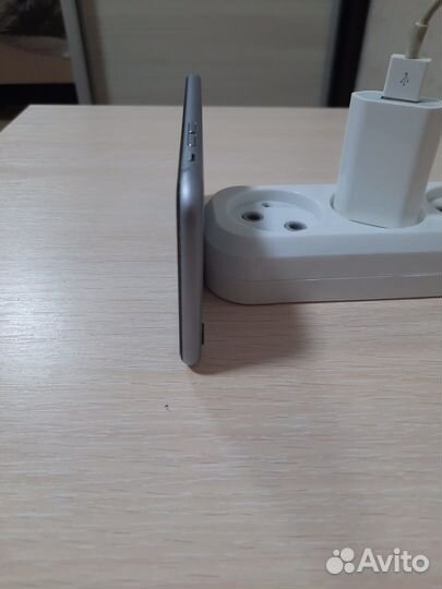 iPhone 6S, 32 ГБ