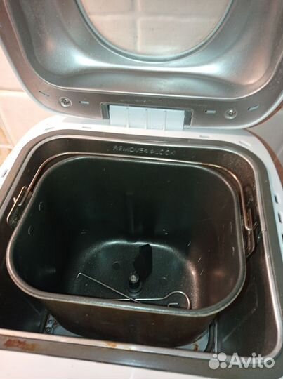 Хлебопечка elenberg на запчасти/под ремонт