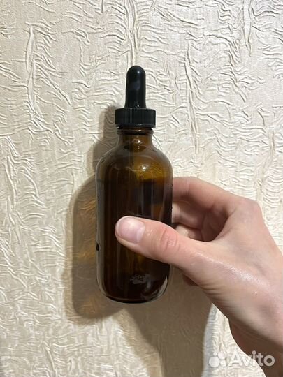 Стеклянная бутылочка