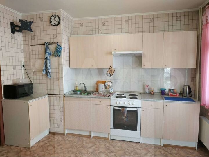 1-к. квартира, 52 м², 5/17 эт.