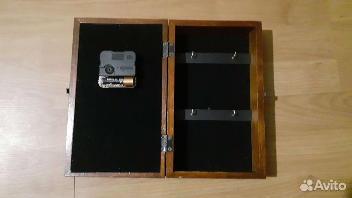 Ключница часы