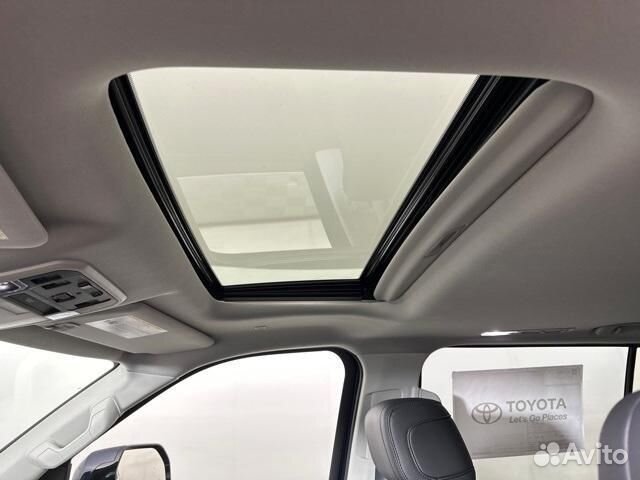 Toyota Sequoia 3.5 AT, 2023, 16 км