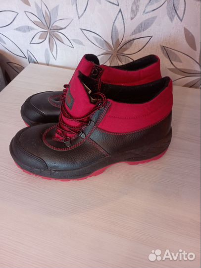 Ботинки мужские зимние 41 размер новые