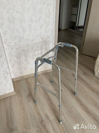 Ходунки для взрослых