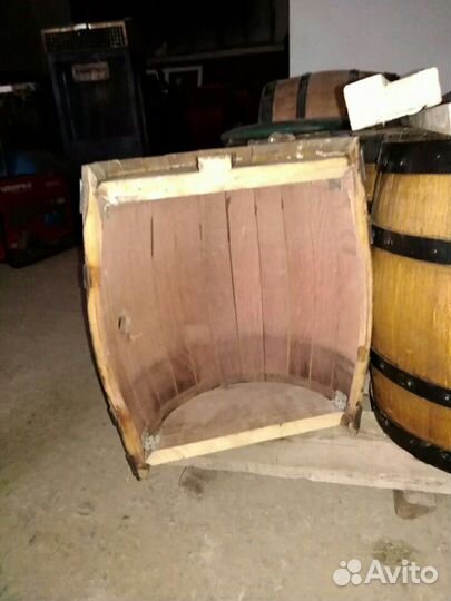 Деревянная полубочка