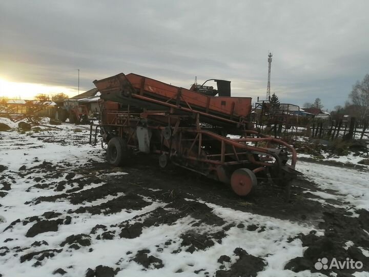 Комбайн Рязсельмаш ККУ-2А, 1990