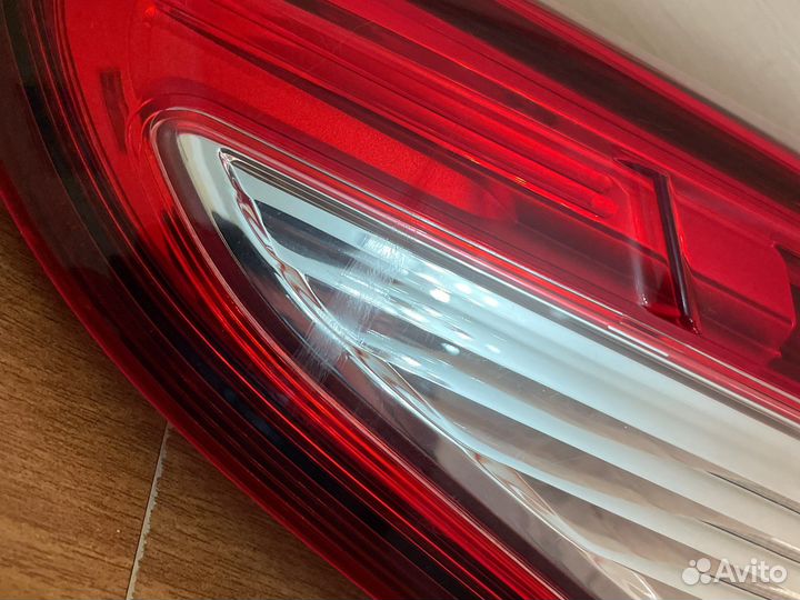 Nissan Qashqai 2 J11 Фонарь левый в крыло