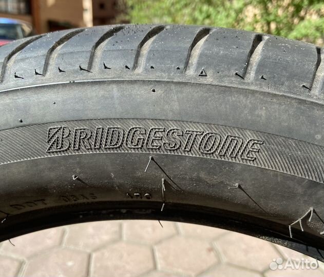 Bridgestone Alenza 001 245/50 R19