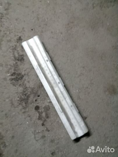 Абсорбер переднего бампера на Субару Аутбек BP