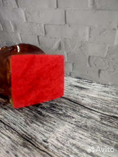 Бюст Феликса Дзержинского (янтарный )