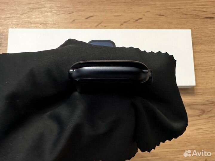 Apple watch 9 45 mm (как новые)